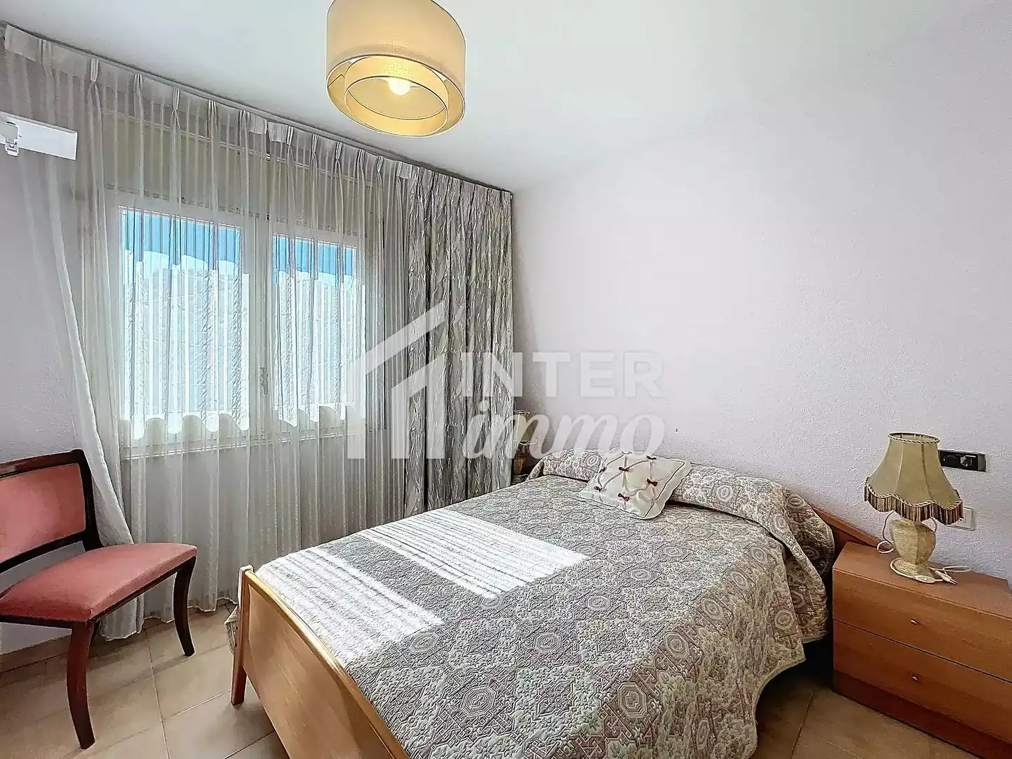 Schlafzimmer von Wohnung zum Verkauf in Centre