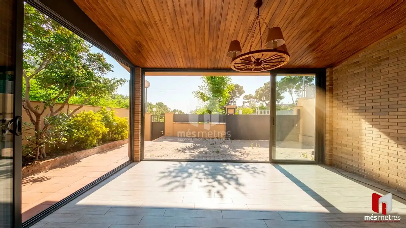 Terraza de Casa o chalet de alquiler en El Masnou con Calefacción, Jardín privado y Trastero