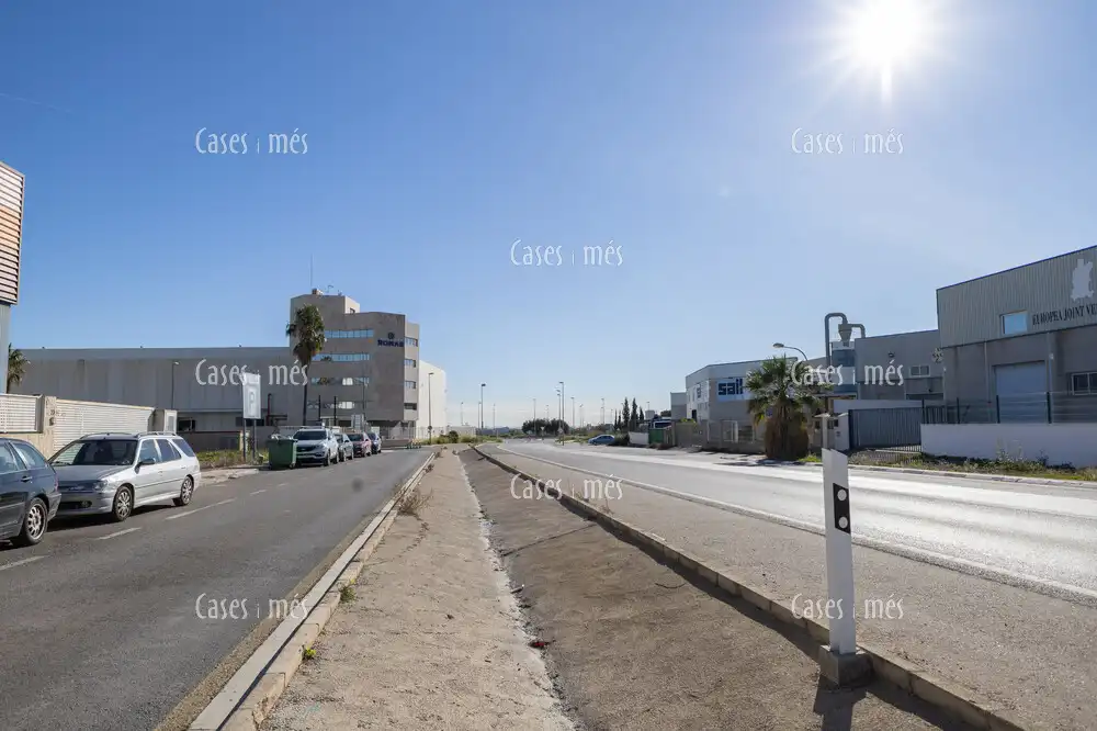 Exterior view of Industrial buildings for sale in Náquera