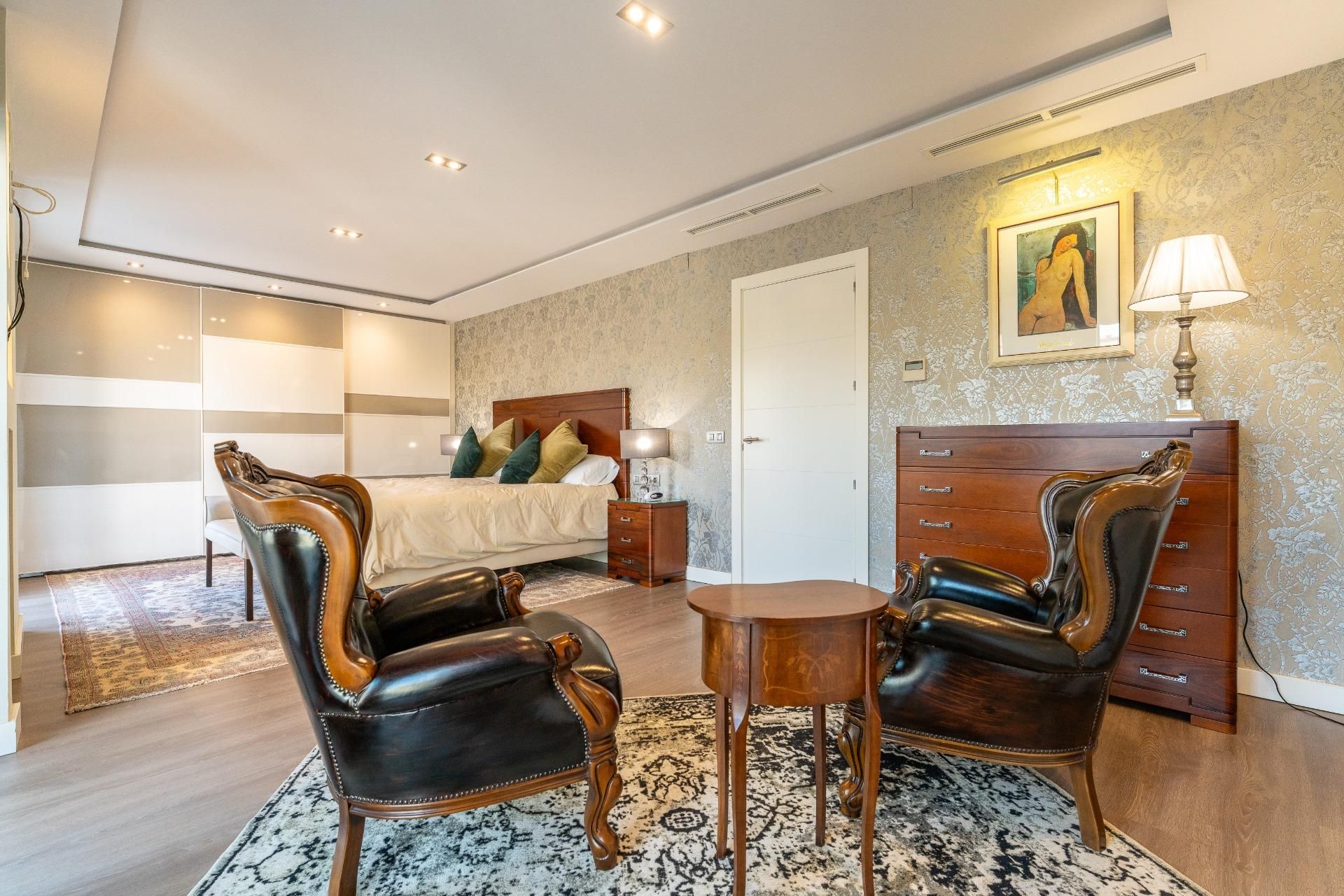 Bedroom of Flat for sale in Reus  with Air Conditioner, Heating and Parquet flooring