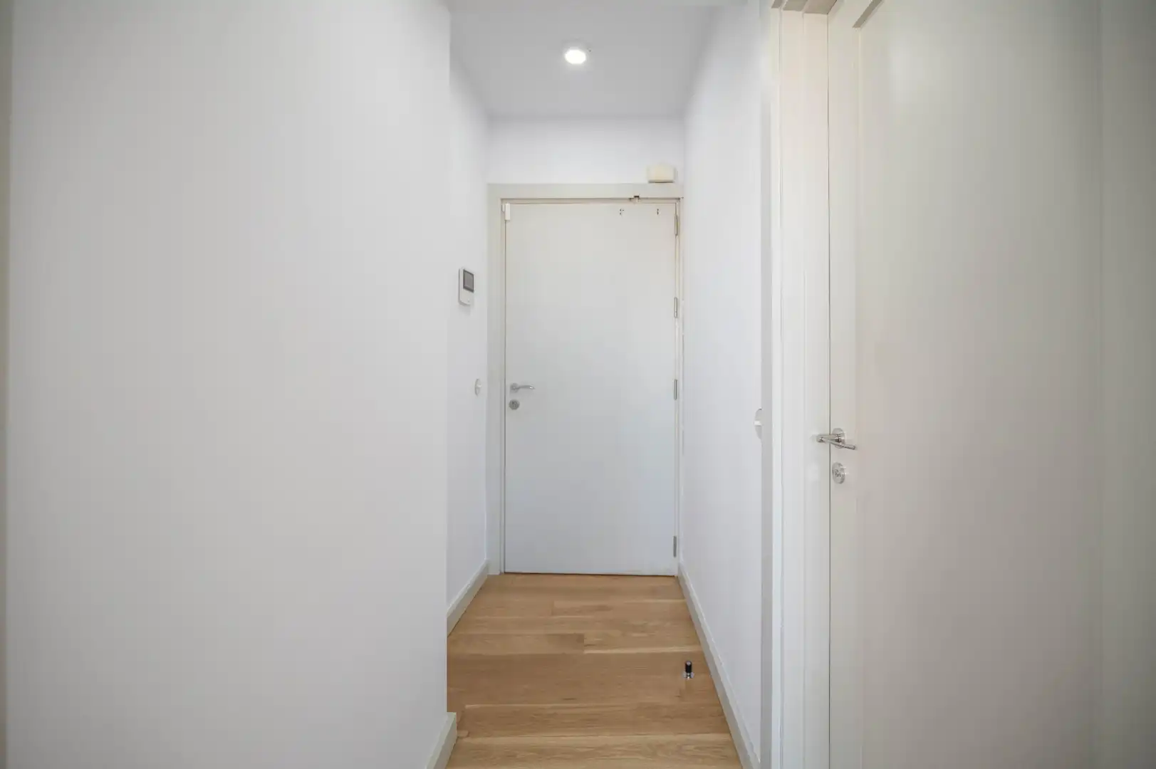 Piso en venta en Granada con Calefacción, Parquet y Alarma