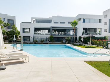 Apartment mit Pool zum Verkauf in Estepona Pueblo
