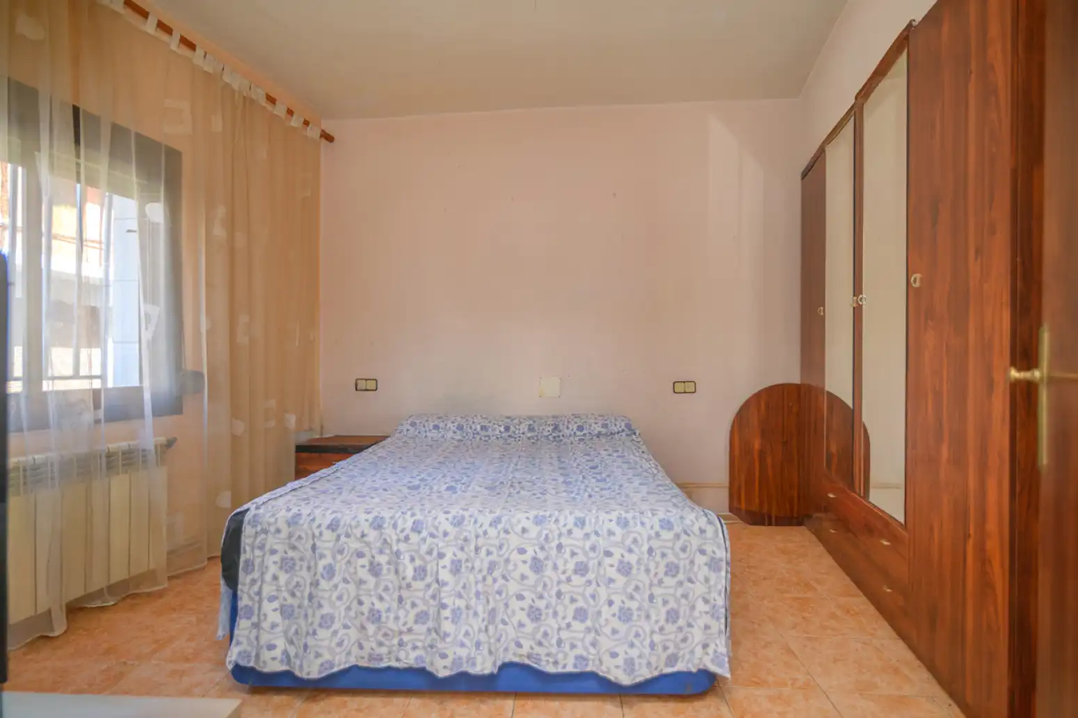 Dormitori de Casa adosada en venda en Sant Climent de Llobregat amb Terrassa i Balcó