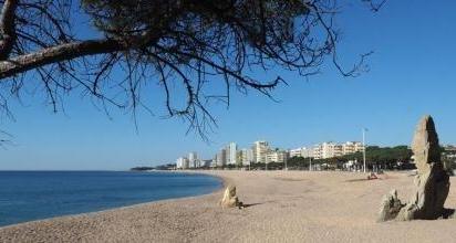 Vista exterior de Pis en venda en Castell-Platja d'Aro amb Aire condicionat, Calefacció i Jardí privat