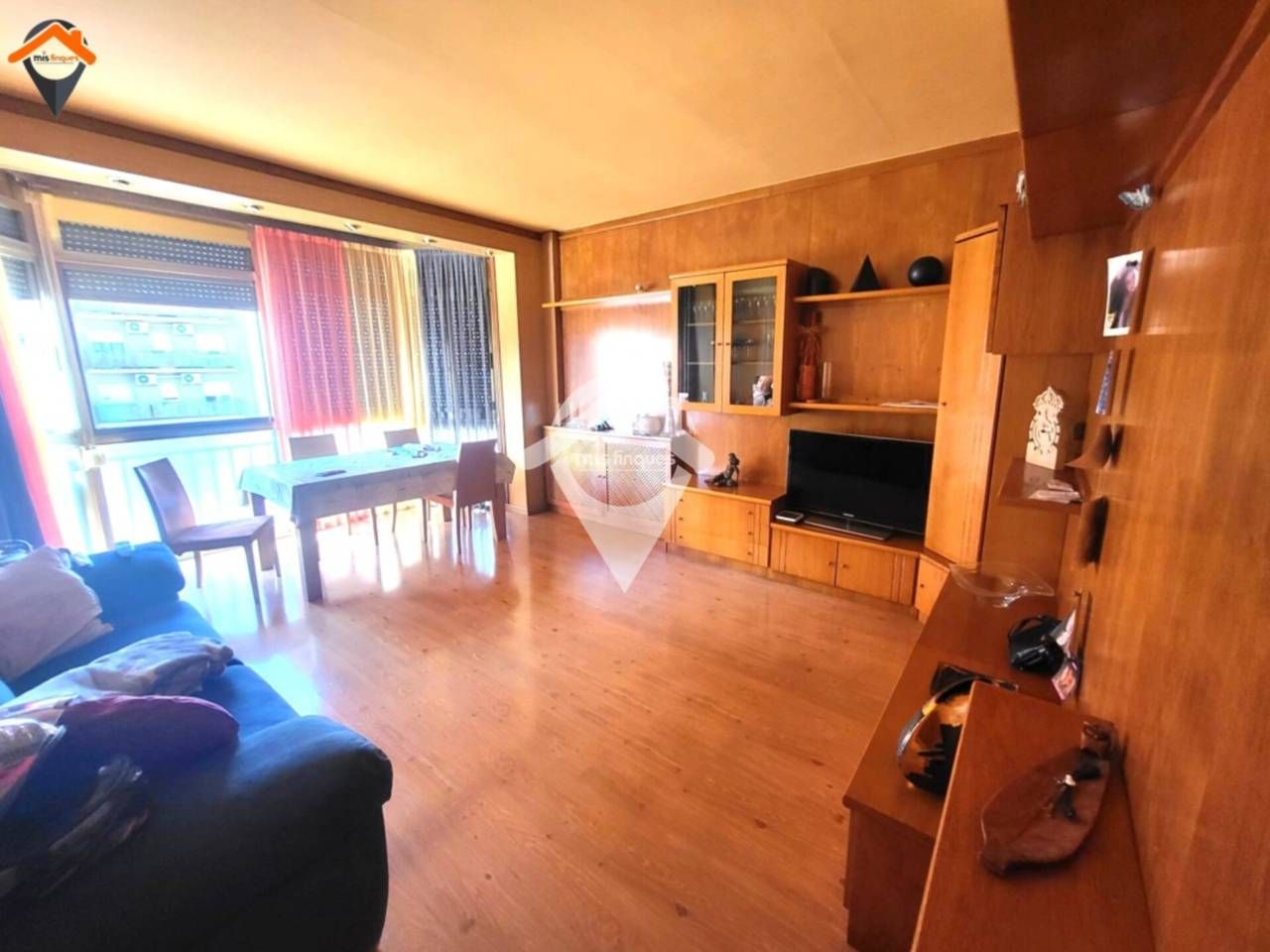 Sala d'estar de Pis en venda en Sabadell amb Aire condicionat, Calefacció i Parquet
