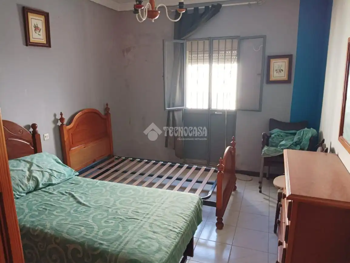 Bedroom of Detached homes for sale in Arahal  with Air Conditioner and Terrace