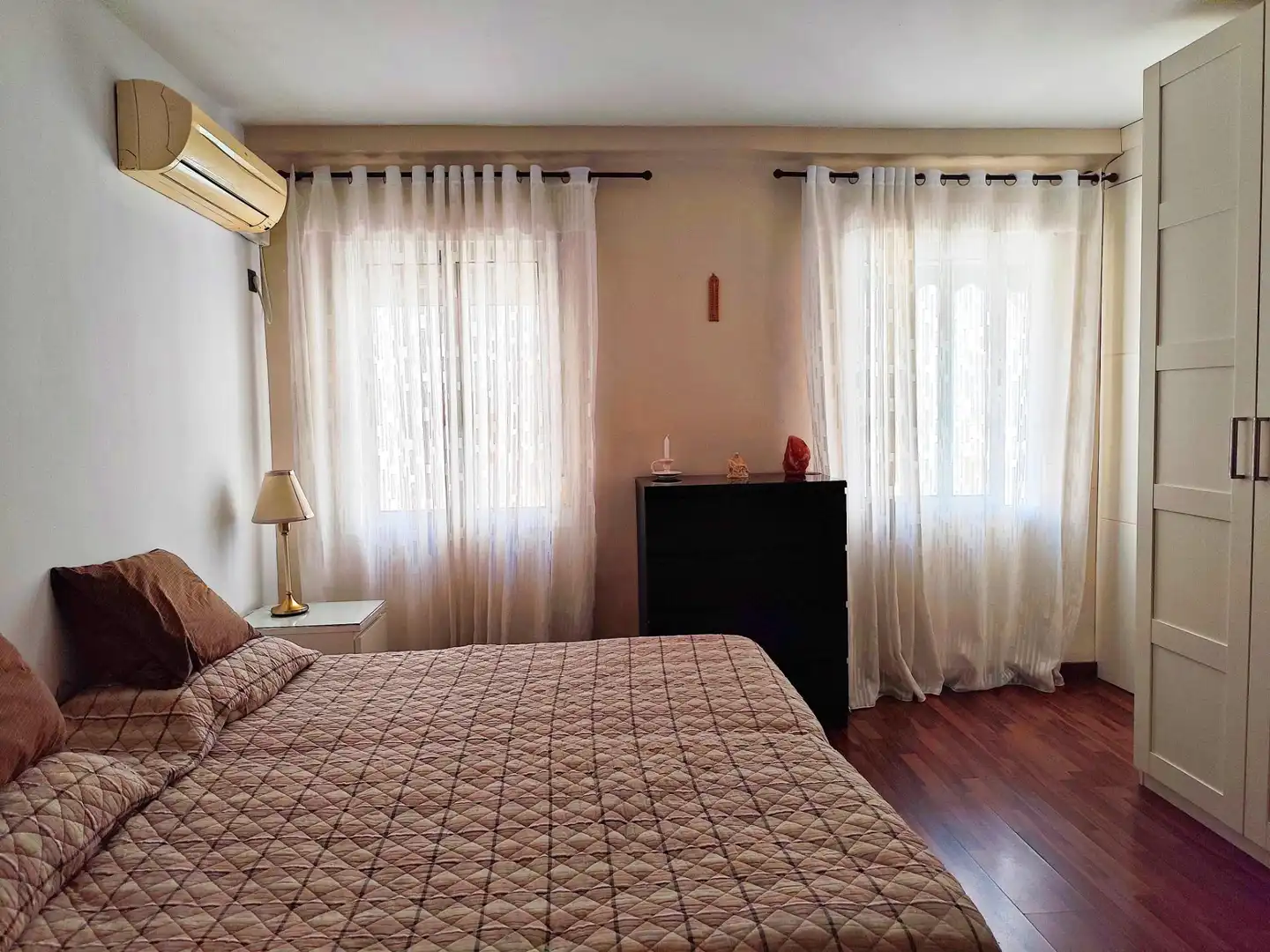 Bedroom of Flat for sale in Málaga  with Air Conditioner, Heating and Oven
