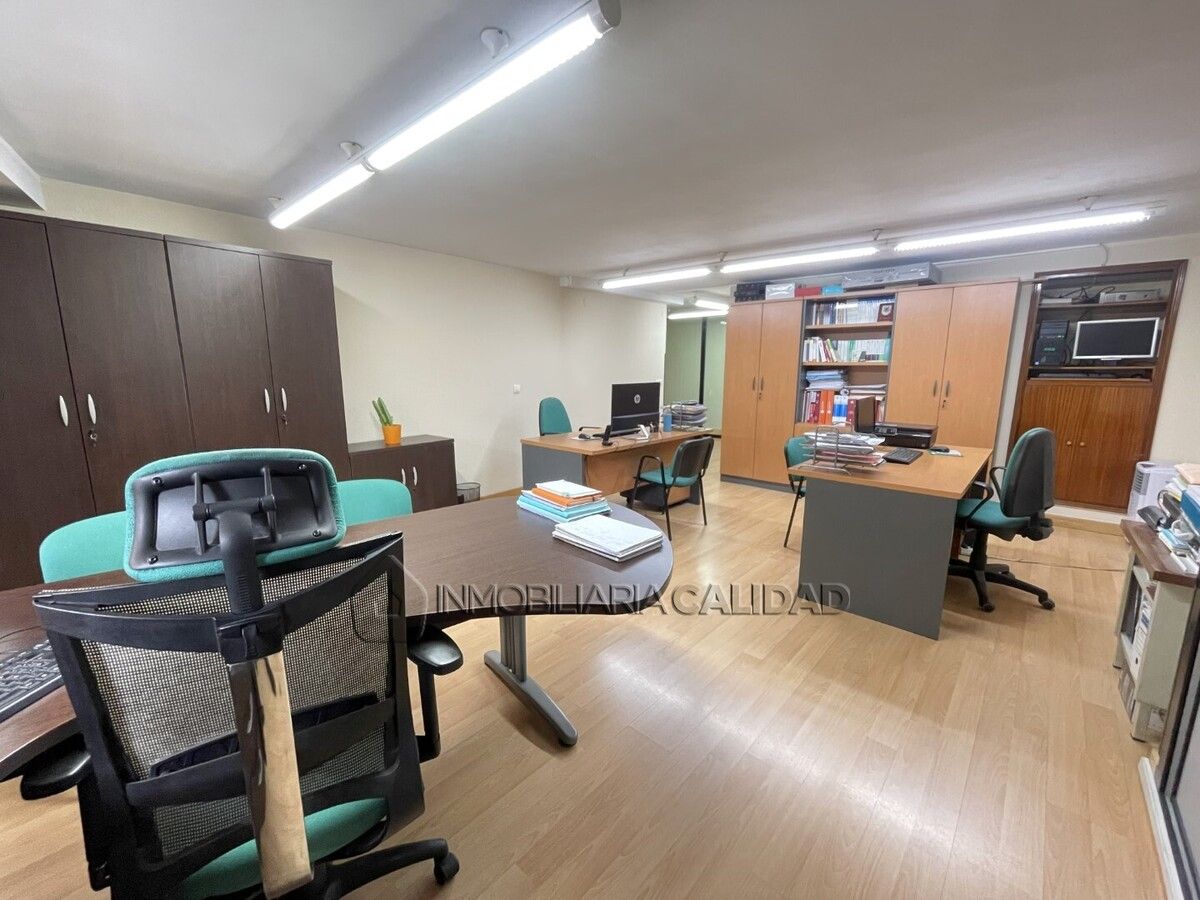 Office for sale in Burgos Capital  with Heating