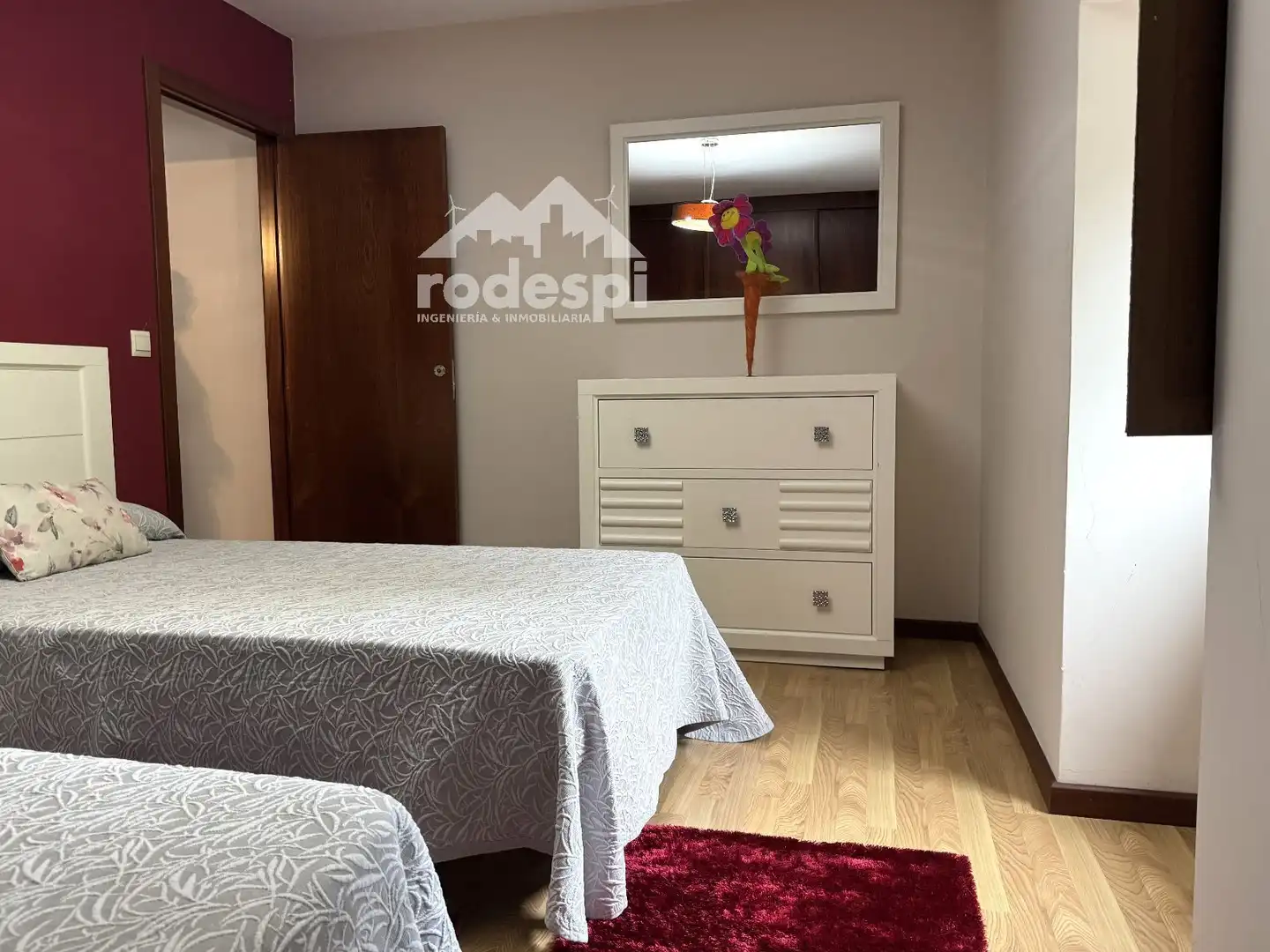 Schlafzimmer von Einfamilien-Reihenhaus zum Verkauf in Arbo mit Heizung, Abstellraum und Möbliert