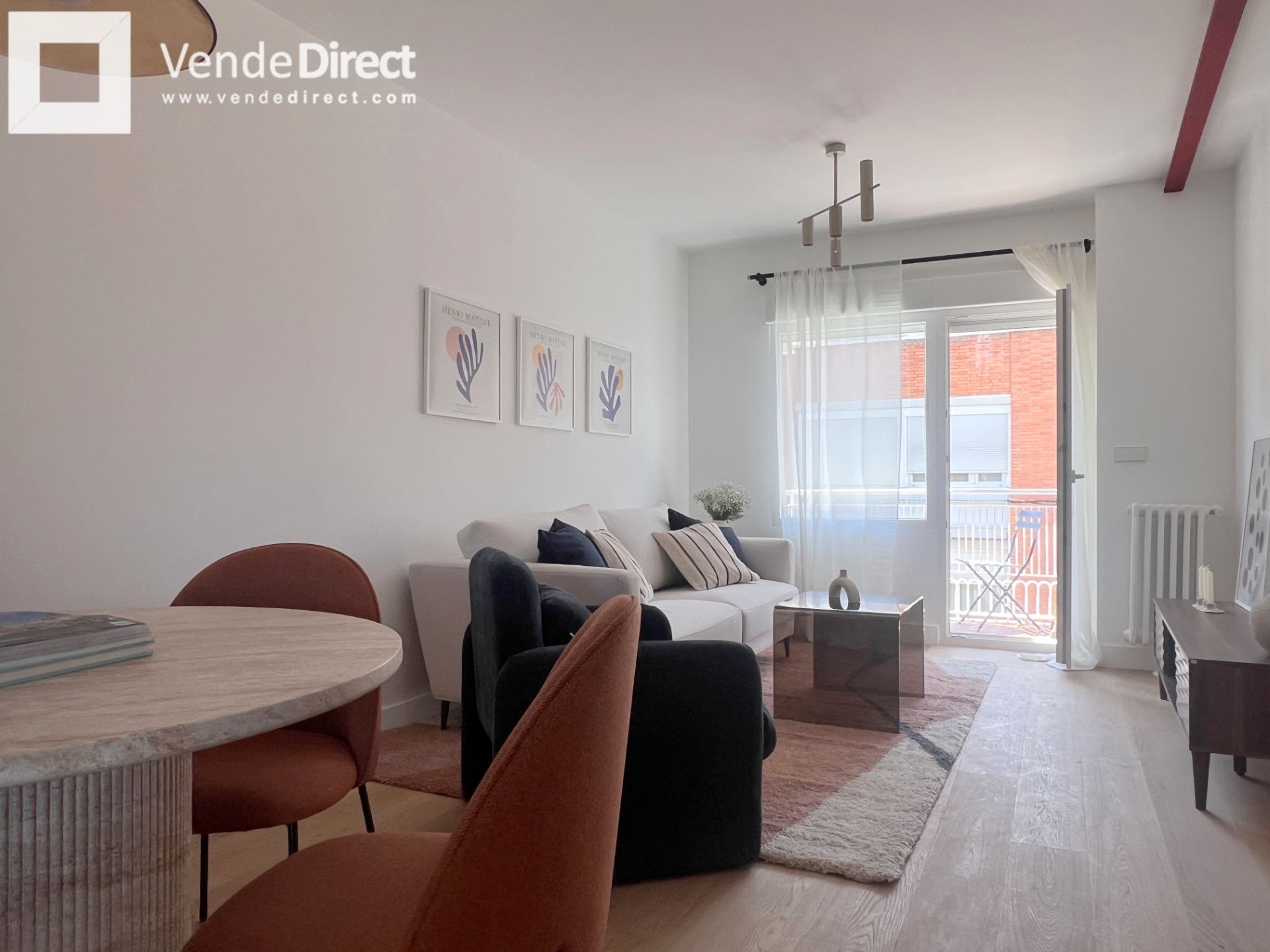 Living room of Flat for sale in  Madrid Capital  with Air Conditioner, Heating and Terrace