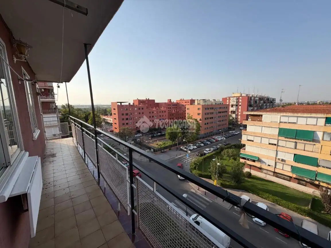 Piso con terraza en venta en Latina, imagen 5