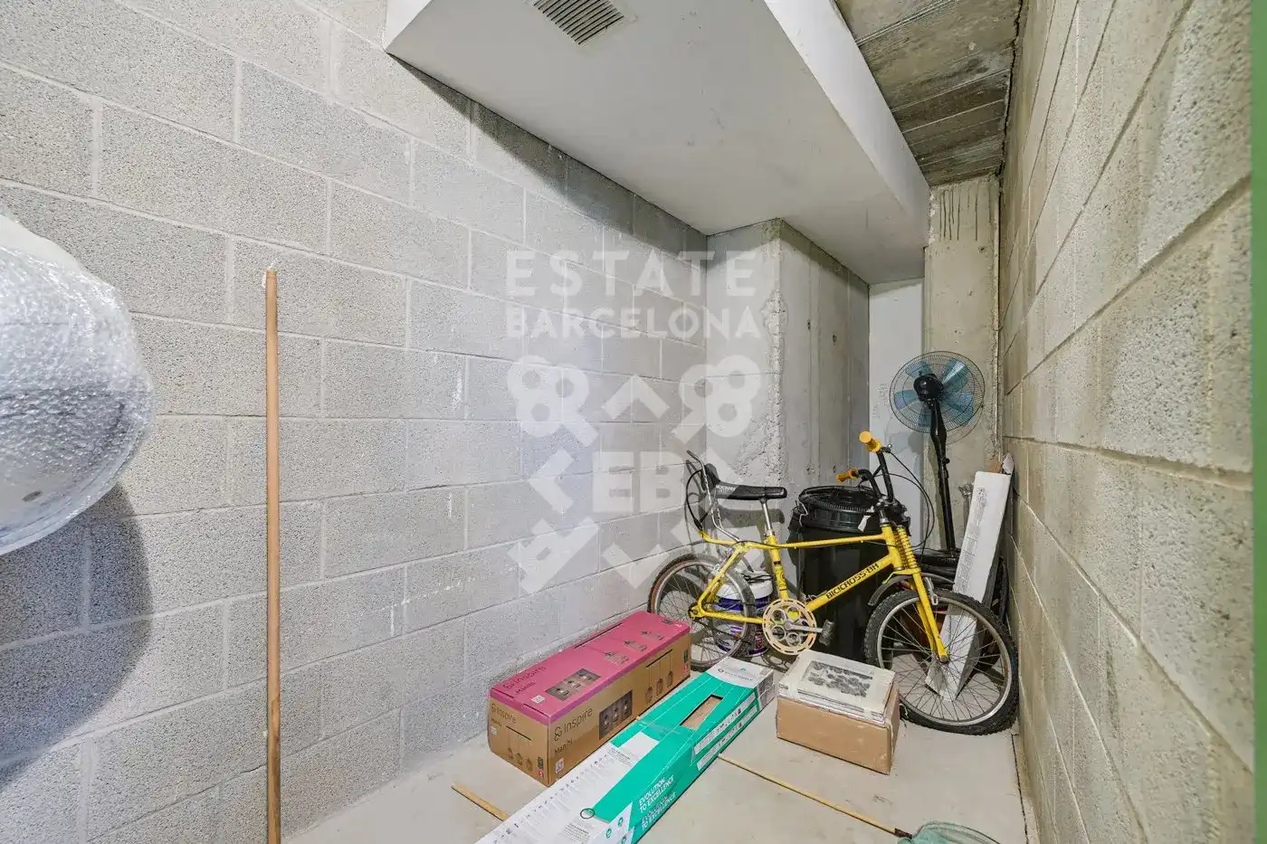 Wohnung zum Verkauf in Lloret de Mar mit Klimaanlage, Heizung und Privatgarten