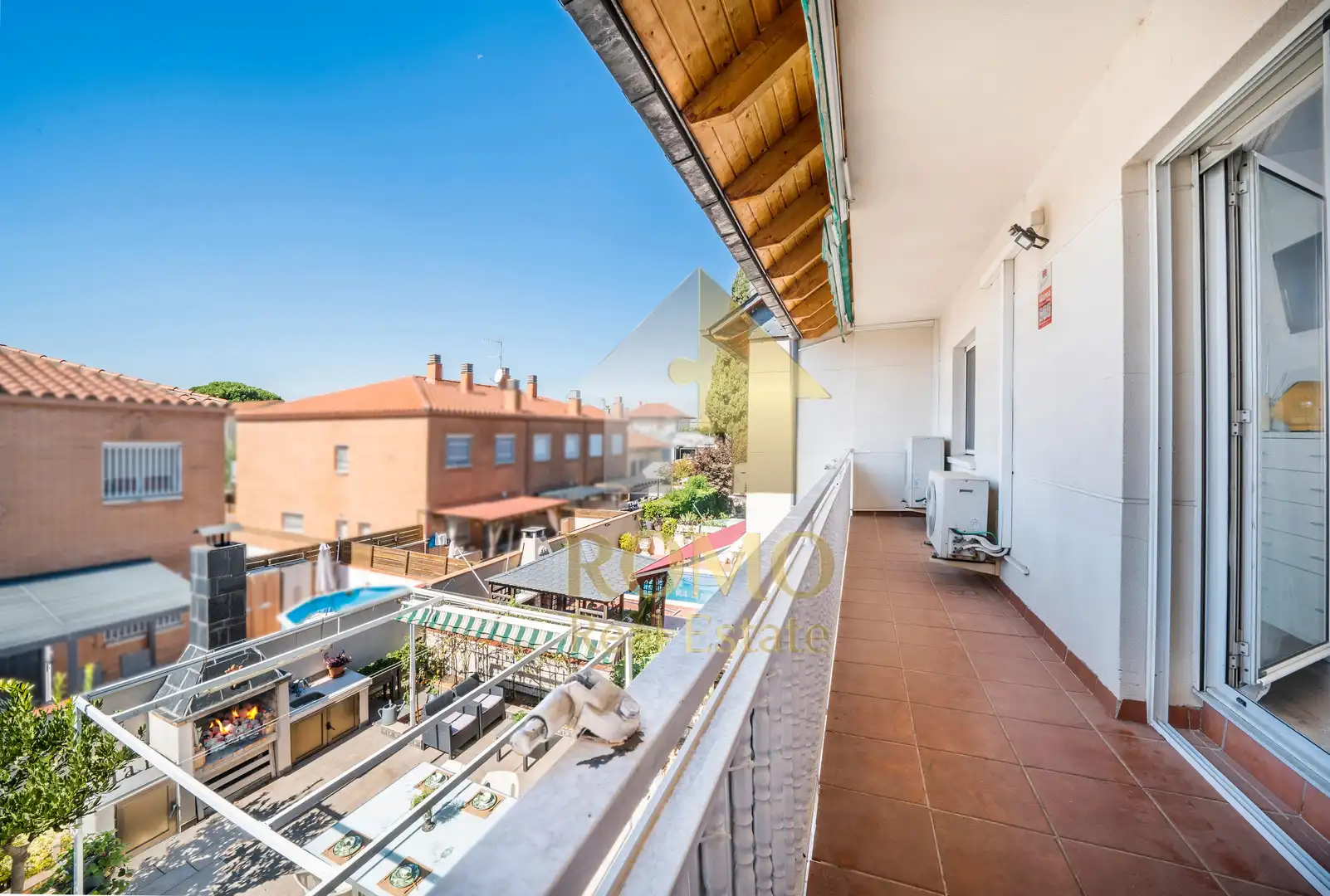Terraza de Casa o chalet en venta en Santa Perpètua de Mogoda con Aire acondicionado, Calefacción y Jardín privado