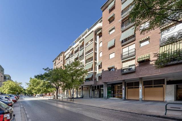 Piso en Venta en Castaño - Mirasierra