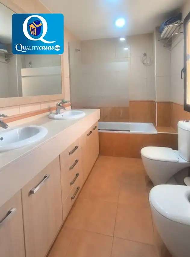 Baño de Casa o chalet en venta en Mutxamel con Aire acondicionado, Calefacción y Terraza