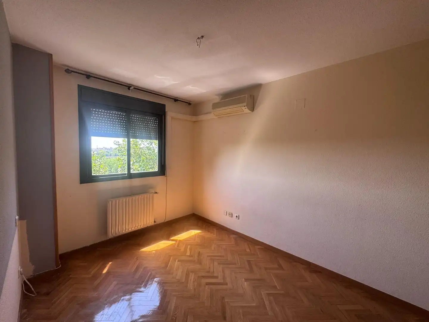 Habitación de Piso en venta en Madrid con Aire acondicionado, Calefacción y Parquet