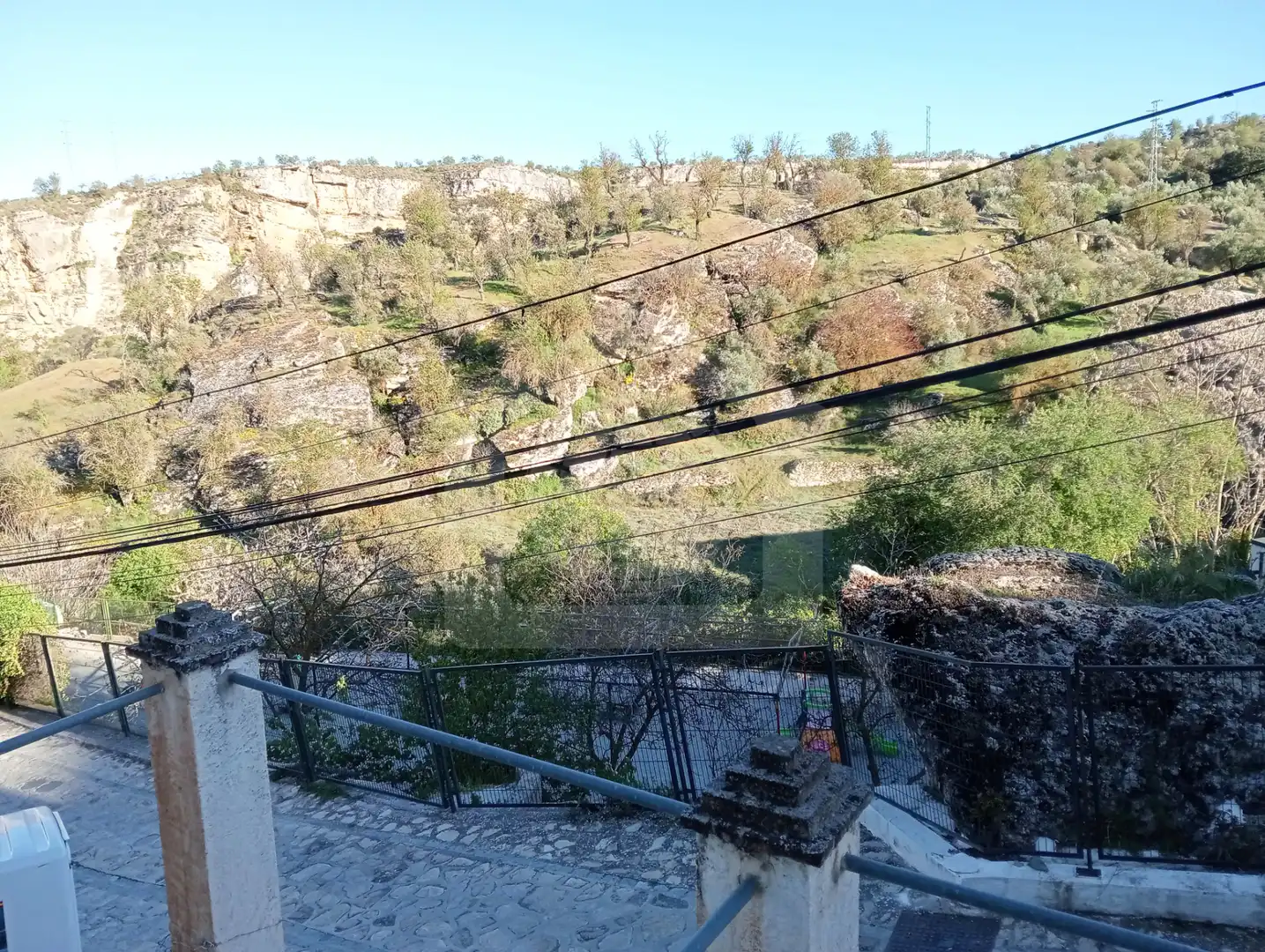 Vista exterior de Casa o xalet en venda en Alhama de Granada amb Balcó