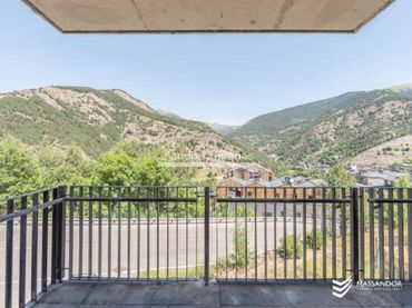 Flat with garden for sale in Calle Carretera del Coll d´Ordino edifici les Angleves
