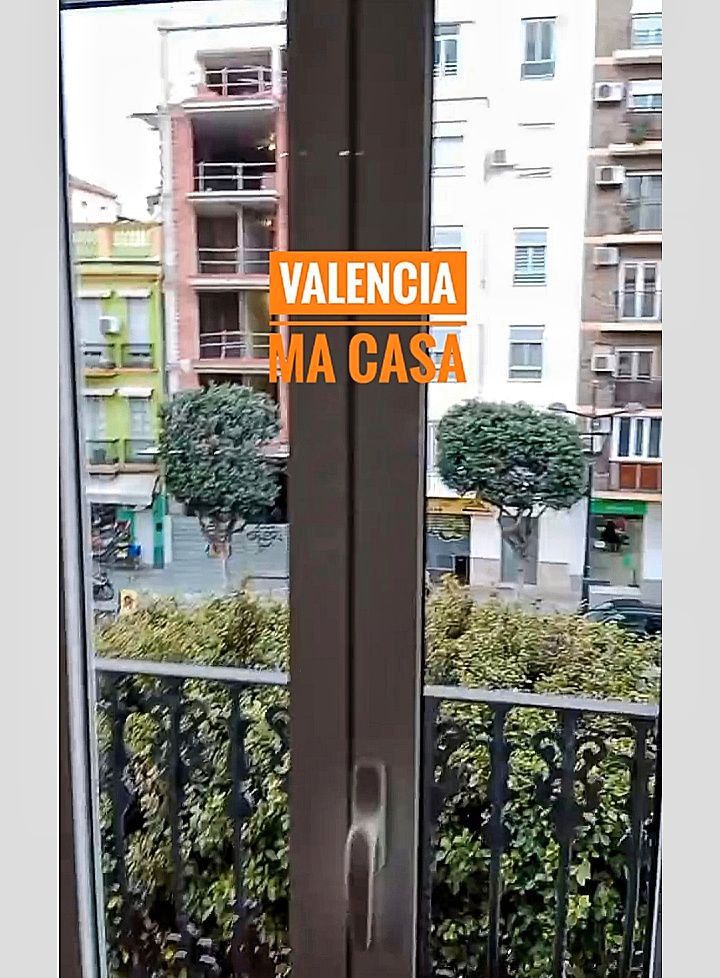 Vista exterior de Pis de lloguer en  Valencia Capital amb Aire condicionat, Calefacció i Moblat
