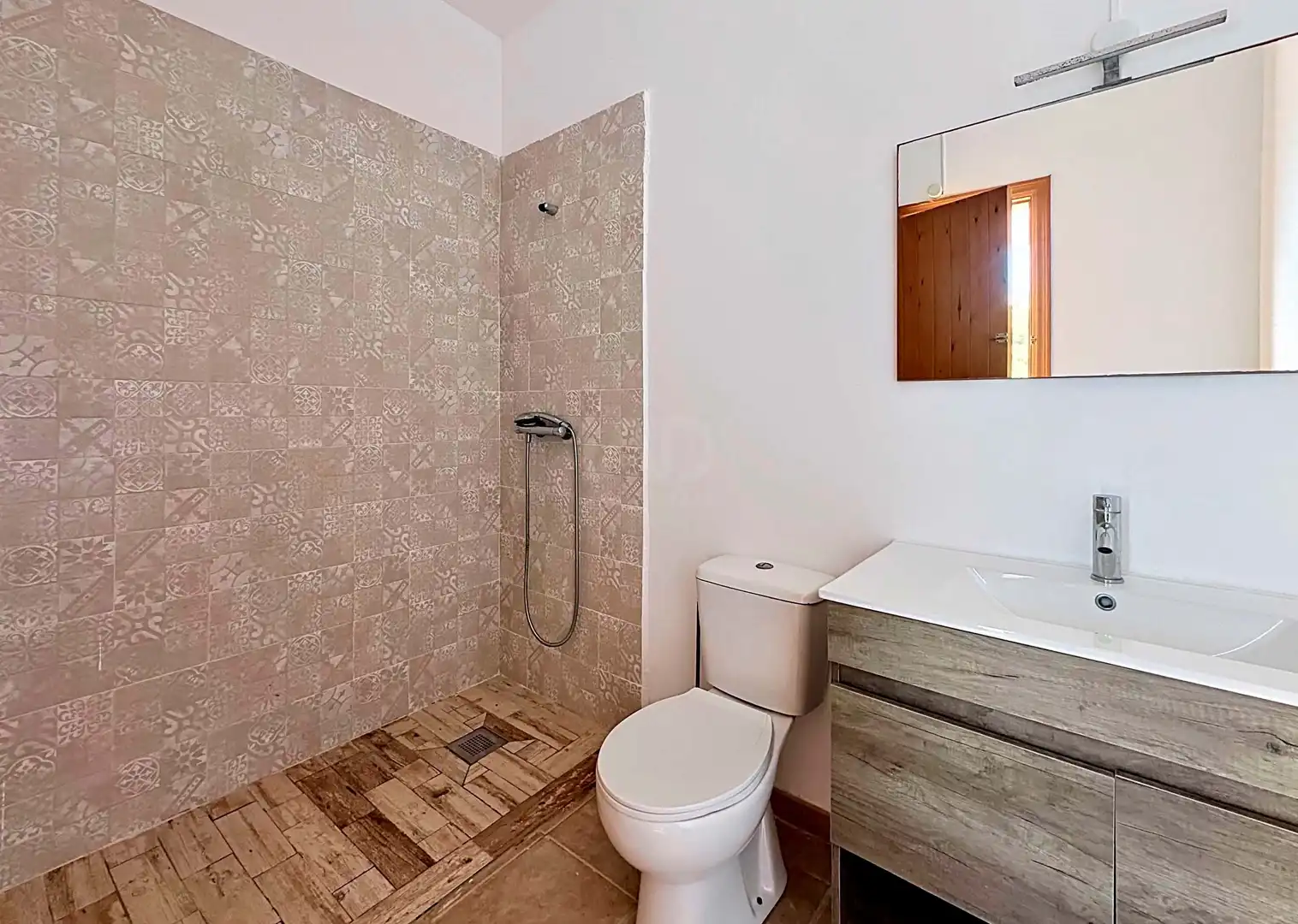 Bathroom of Houses for sale in El Vendrell  with Heating, Terrace and Swimming Pool