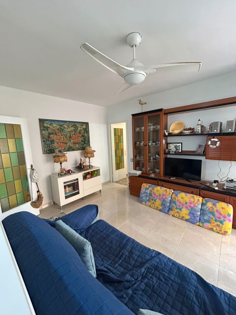 Living room of Flat to rent in Caldes d'Estrac  with Air Conditioner, Heating and Furnished