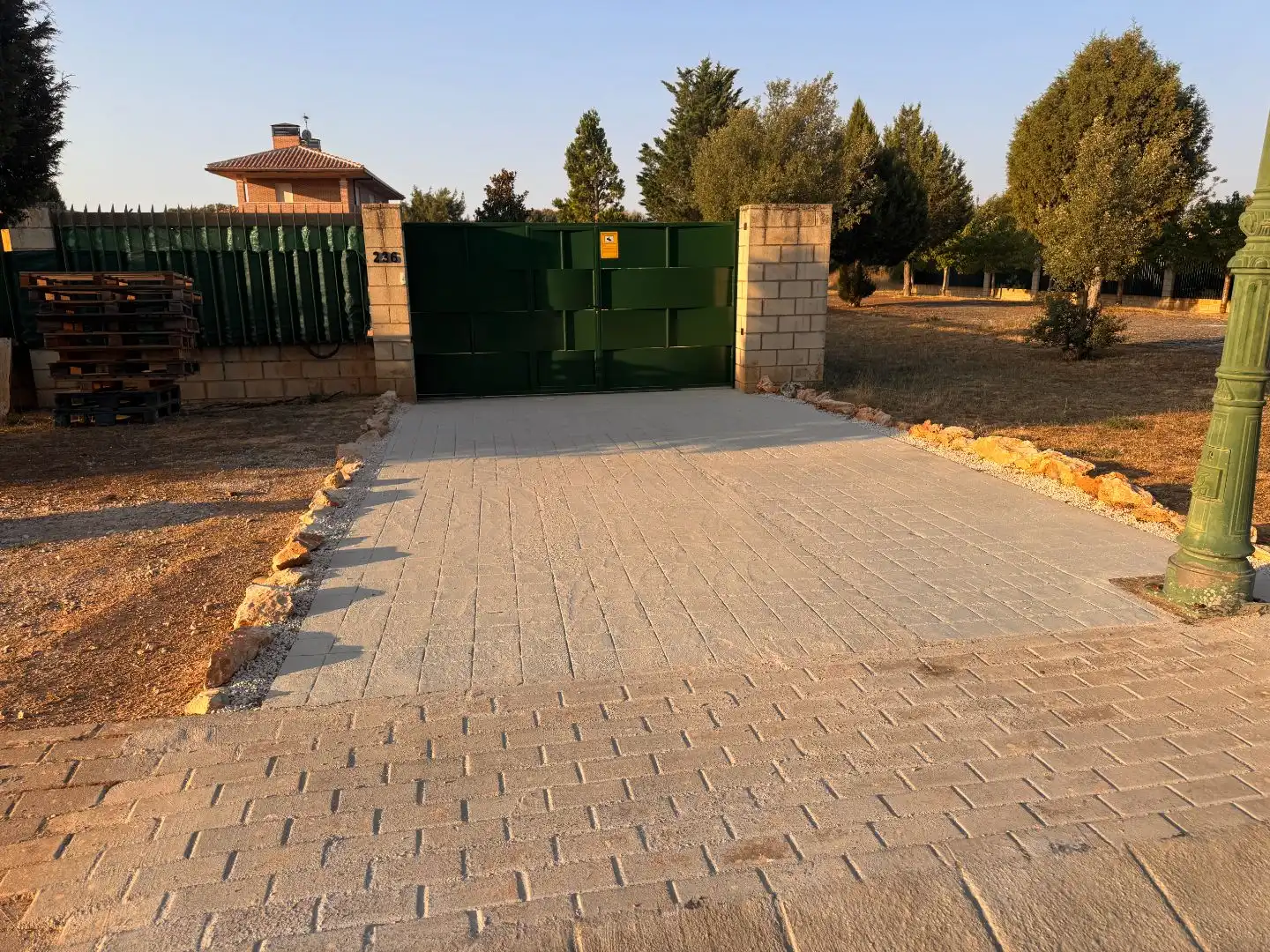 Parking of Houses for sale in Lerma, Burgos