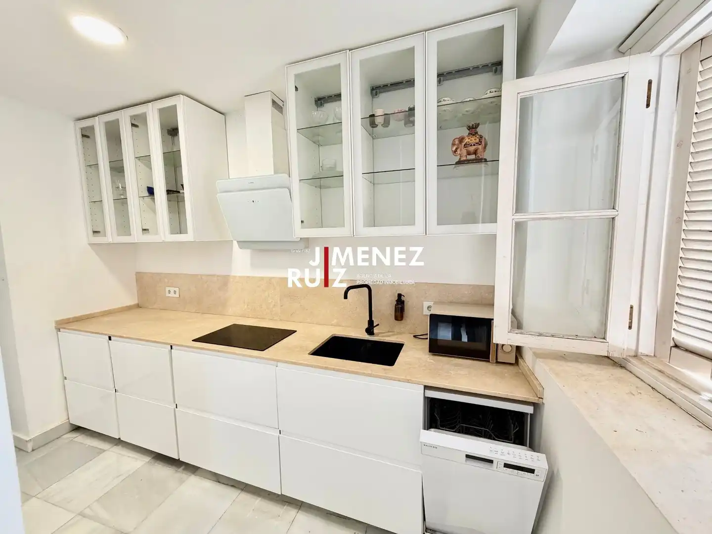 Kitchen of Flat for sale in El Puerto de Santa María  with Balcony