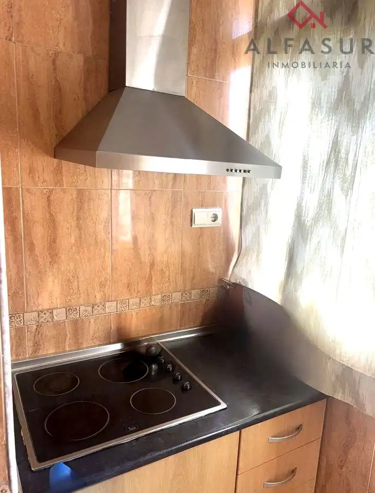 Piso en venta en Palestina, Carranque - Haza Cuevas