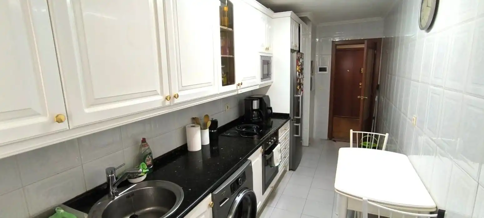 Kitchen of Flat for sale in  Logroño  with Heating and Storage room