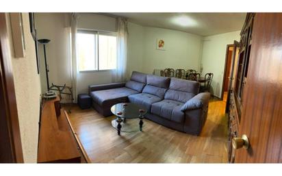 Living room of Flat for sale in León Capital   with Heating, Parquet flooring and Storage room