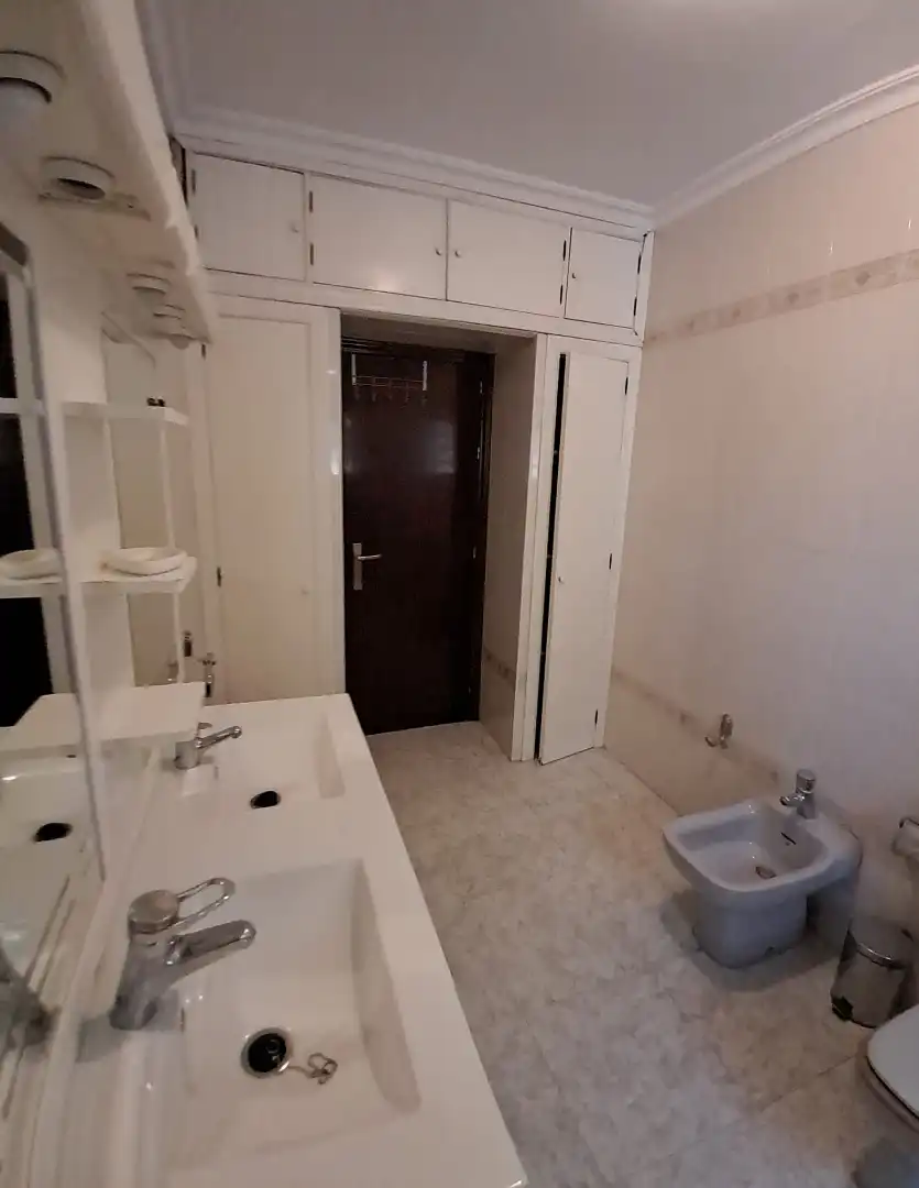 Baño de Casa o chalet en venta en Palomares del Río con Aire acondicionado, Jardín privado y Terraza