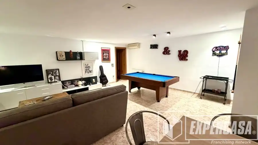 Detached house with pool for sale in Sierra Perenchiza - Cumbres de Calicanto - Sto Domingo, imagen 36