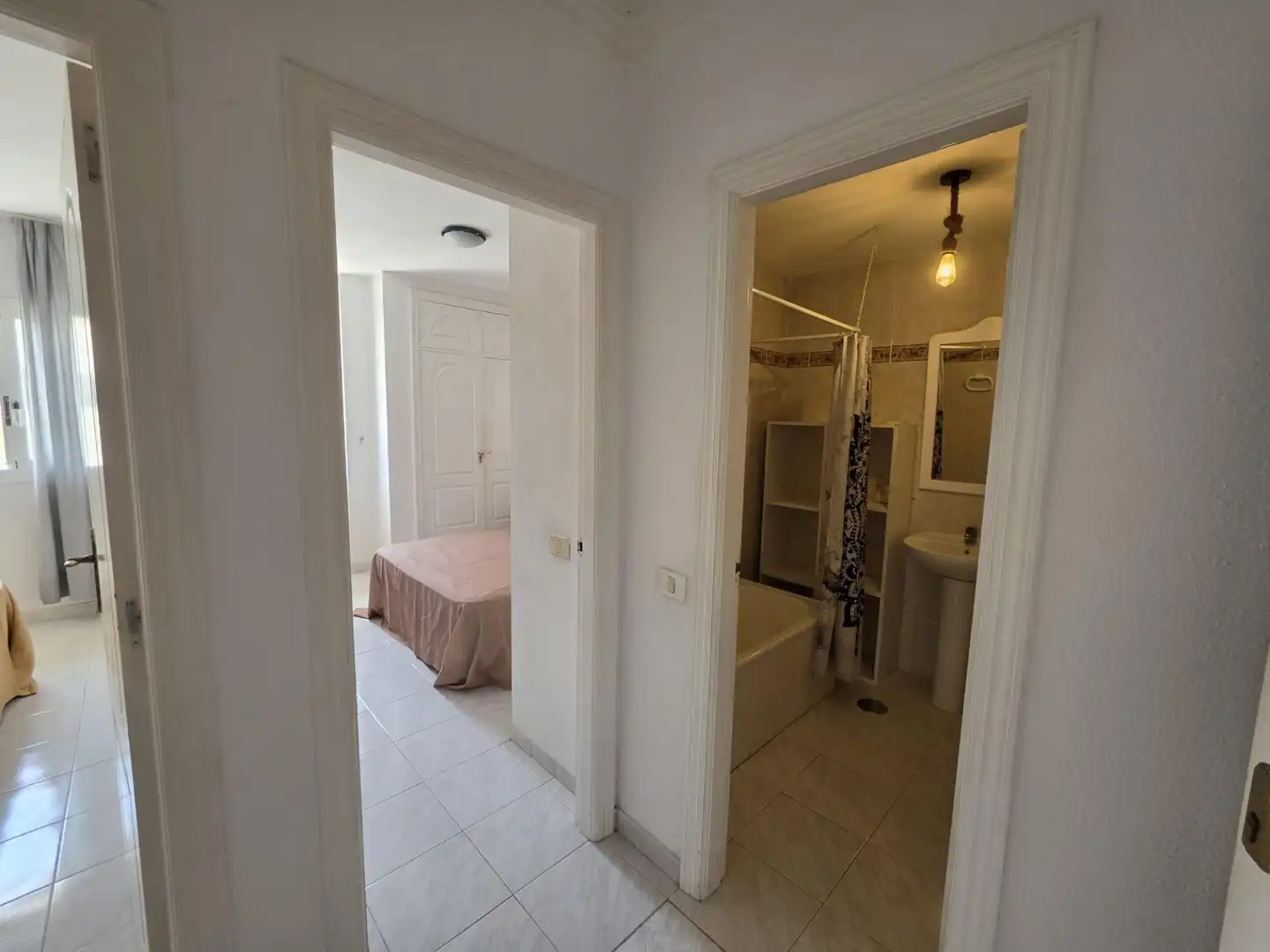 Bathroom of Flat for sale in La Oliva