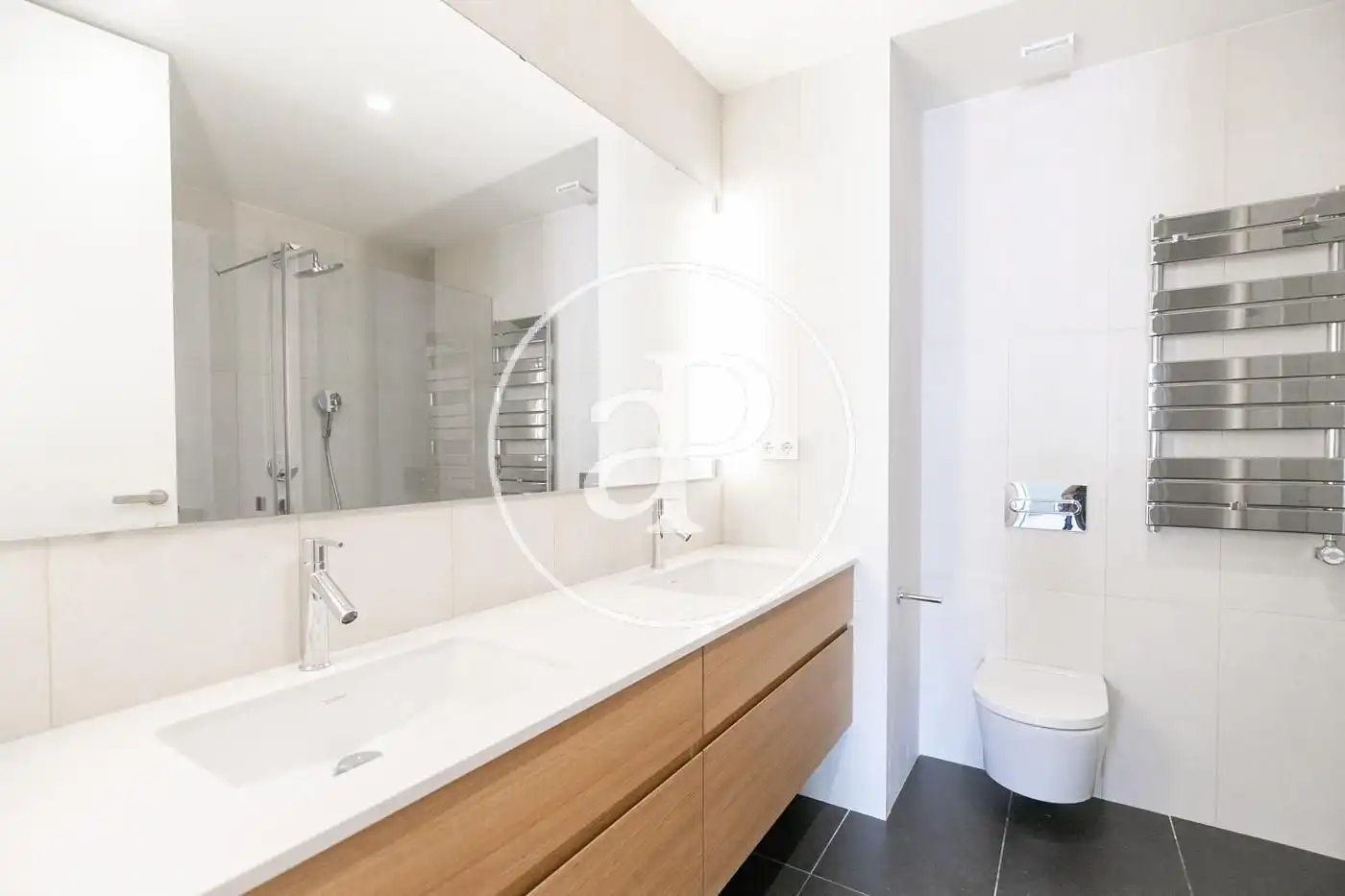 Piso con terraza en venta en Pau Claris, imagen 17