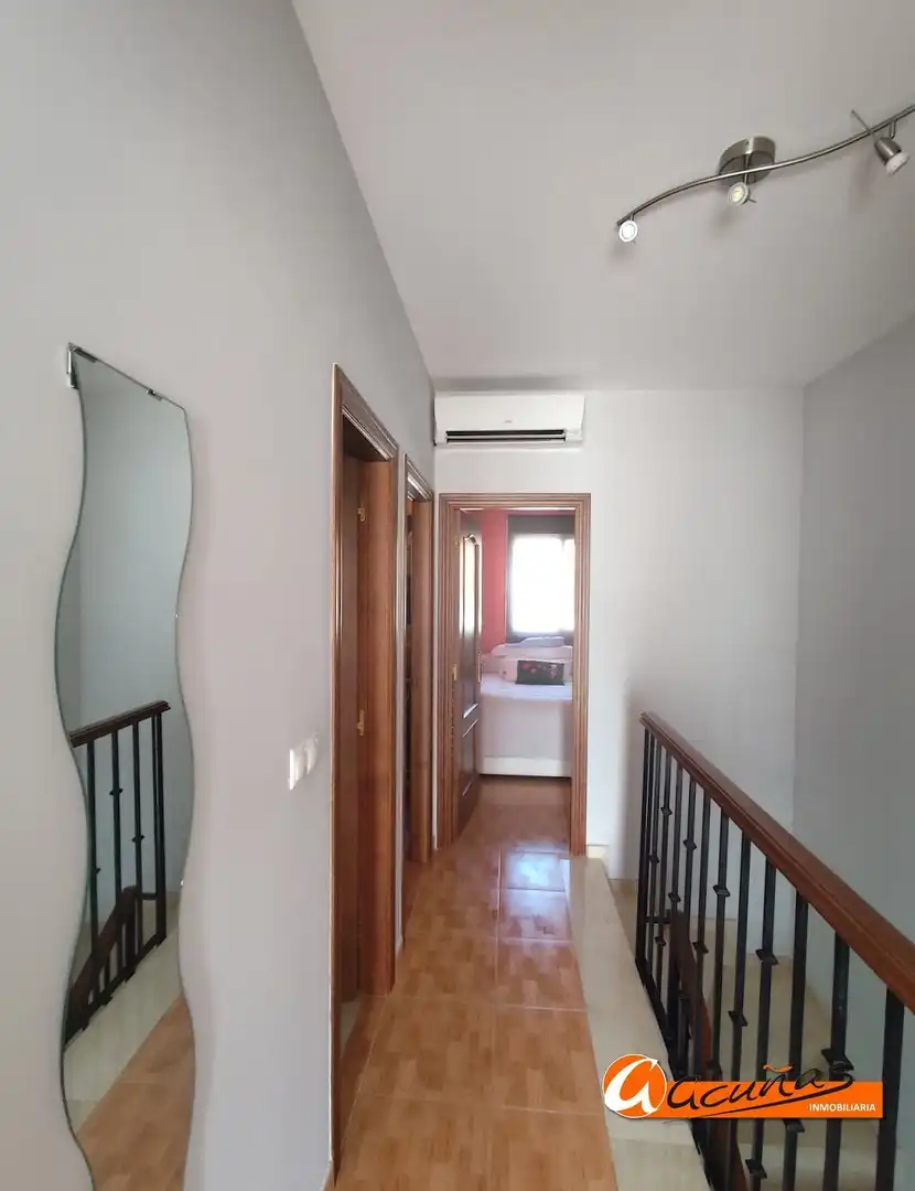 Casa adosada en venta en Alameda