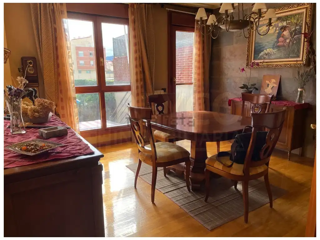 Casa a schiera con terrazza in vendita a Lardero, imagen 4