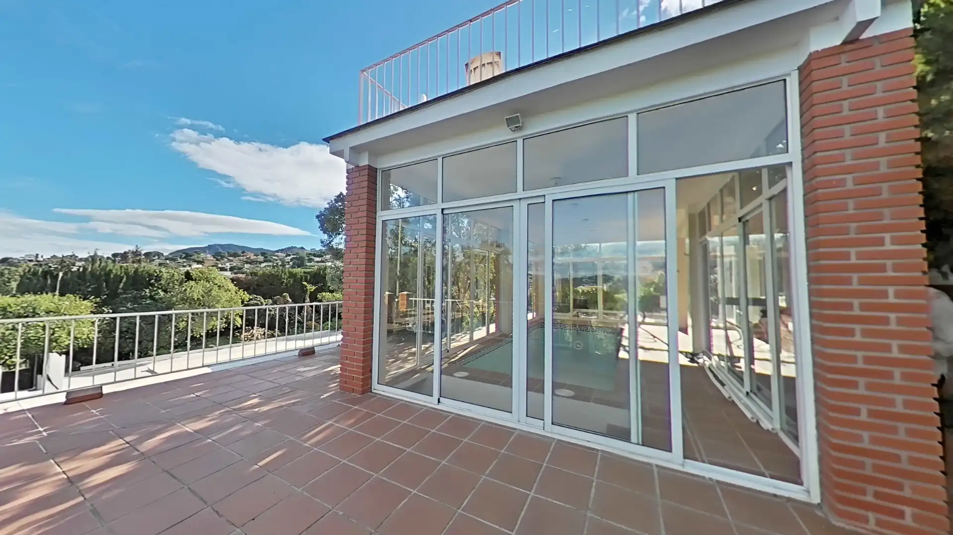 Terrassa de Casa o xalet en venda en Alhaurín de la Torre amb Aire condicionat, Calefacció i Jardí privat