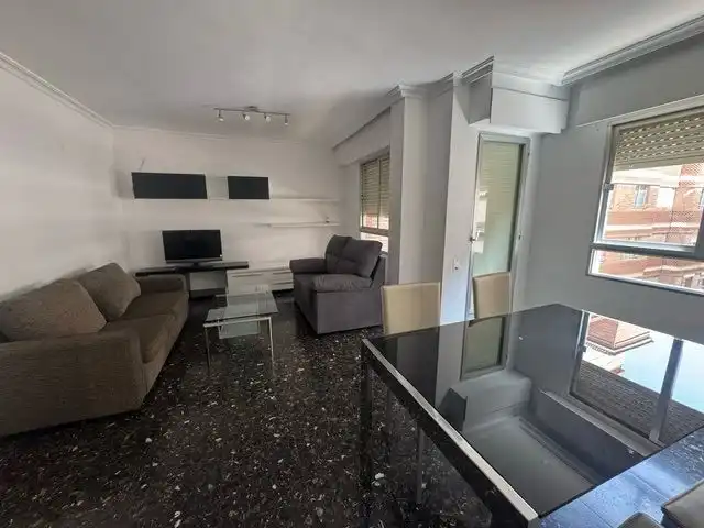 Piso con ascensor en alquiler en Centre - Zona Alta, imagen 7