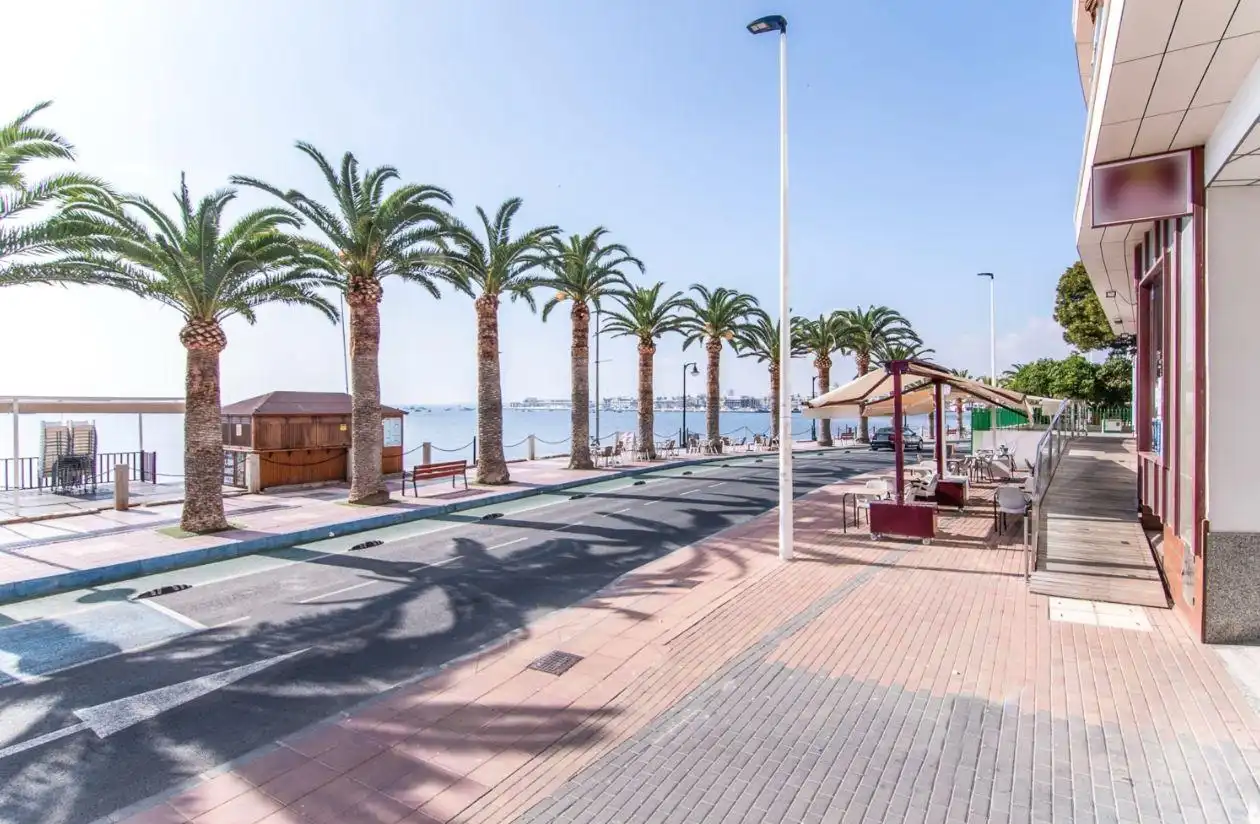 Vista exterior de Local de lloguer en San Pedro del Pinatar