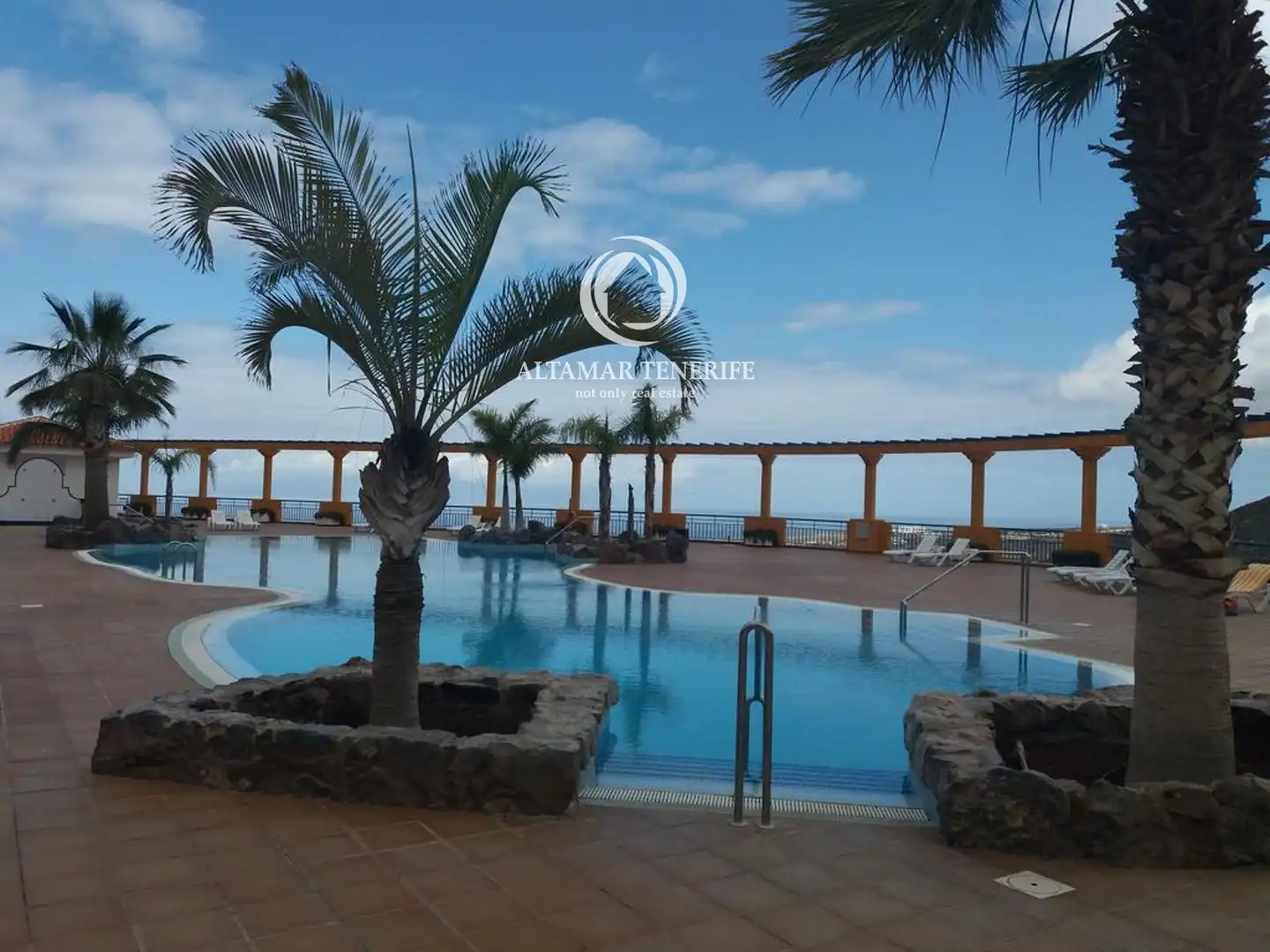 Piscina de Apartament de lloguer en Adeje amb Terrassa, Traster i Piscina