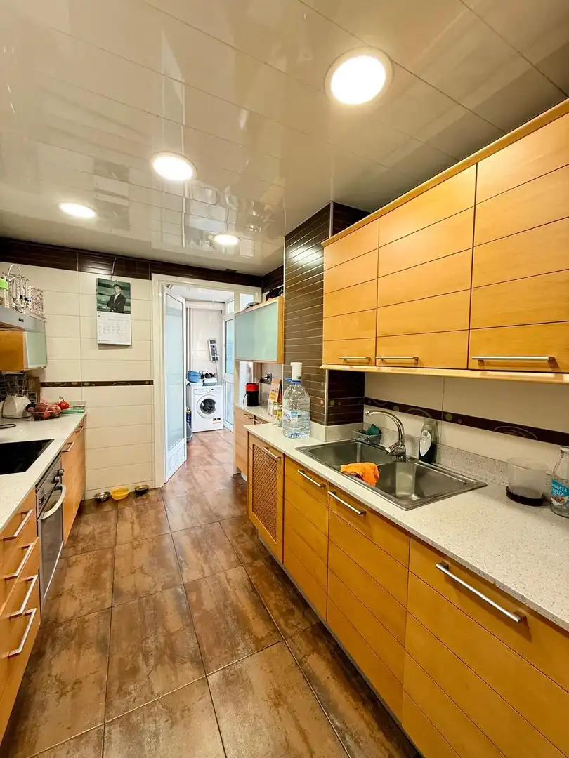 Piso con terraza en venta en Sant Martí, imagen 2