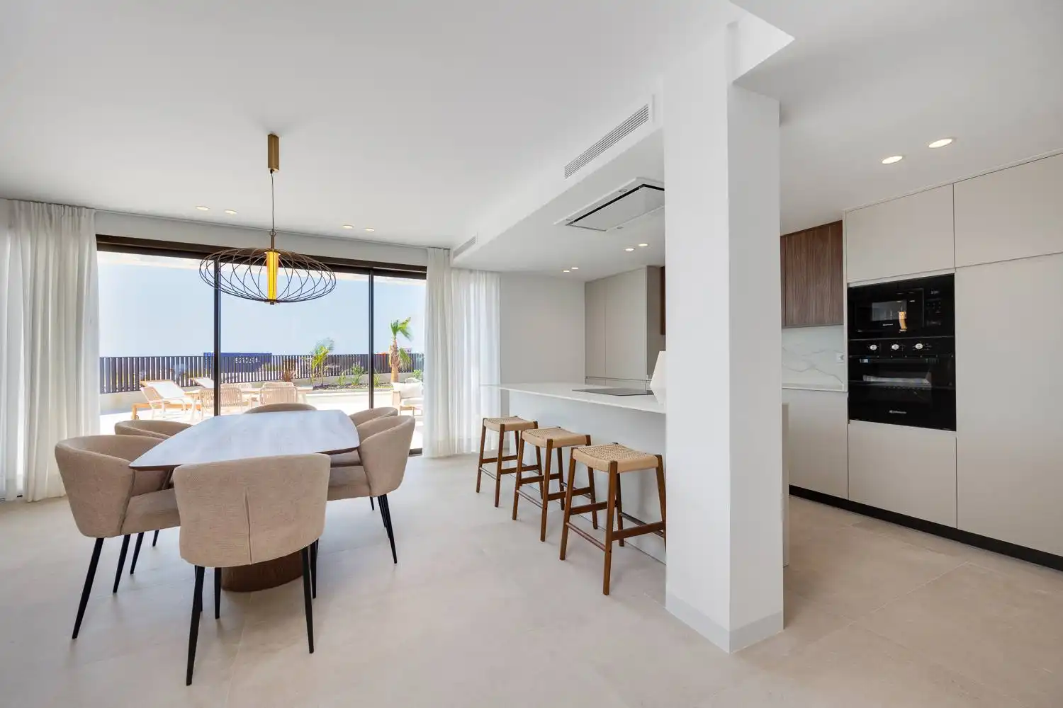 Villa con piscina in vendita a Carrer de la Camamil la, imagen 4