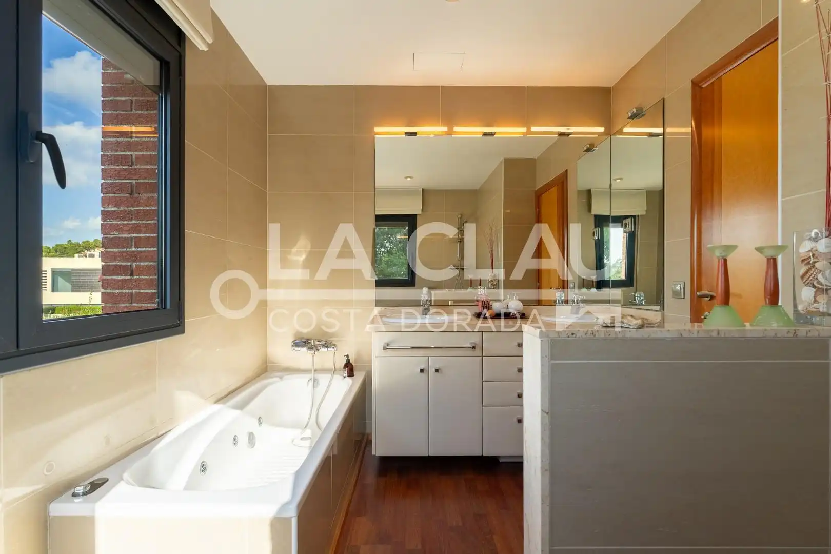 Baño de Casa o chalet en venta en Tarragona con Calefacción, Jardín privado y Terraza