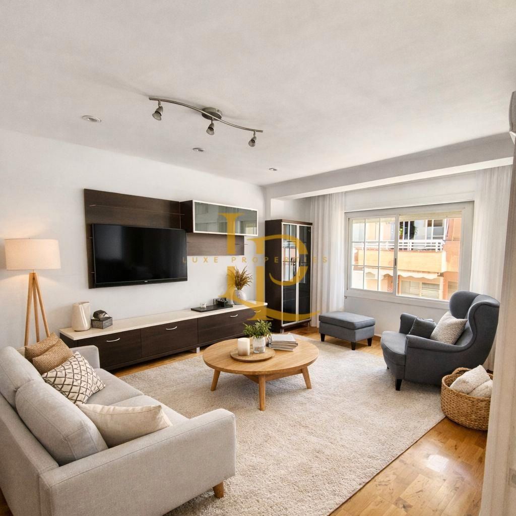 Sala de estar de Piso en venta en Sant Boi de Llobregat con Aire acondicionado, Calefacción y Parquet