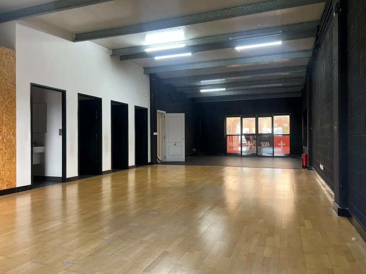 Nau industrial en venda en Oleiros amb Alarma