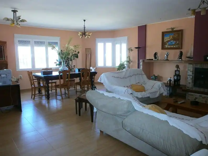 Detached house with garden for sale in Tobarra, imagen 4