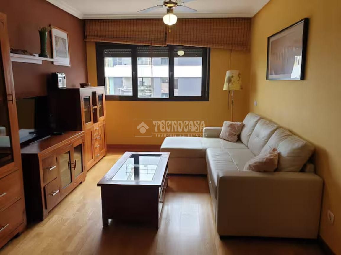 Sala de estar de Piso en venta en  Madrid Capital con Trastero