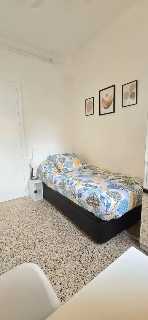 Habitación de Piso de alquiler en Manresa con Calefacción, Amueblado y Horno
