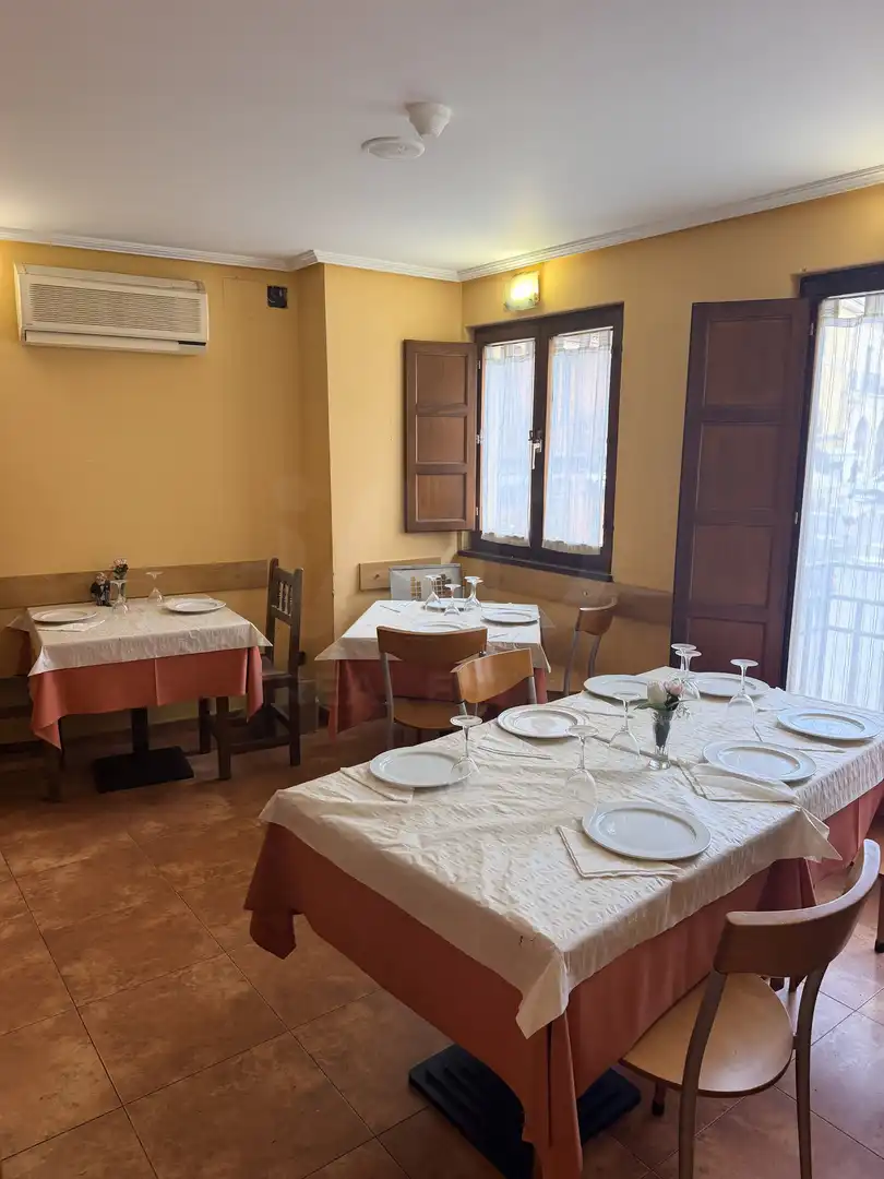 Business premises for sale in Casco Antiguo, imagen 10