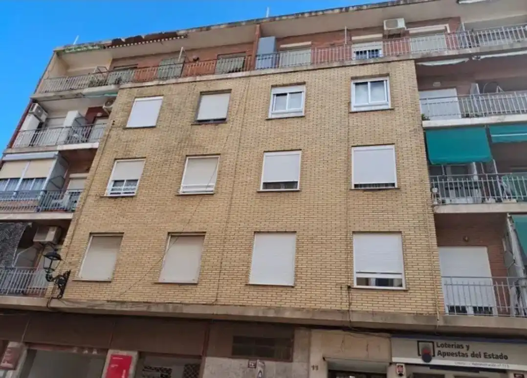 Vista exterior de Piso en venta en Valencia con Balcón